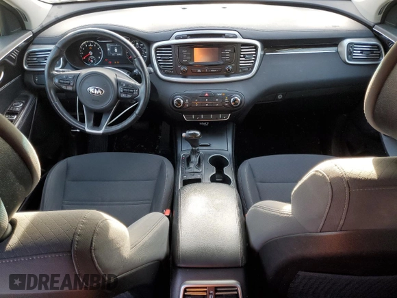 2016 Kia Sorento LX with VIN 5XYPG4A35GG063285, listed as a Copart auction lot 42939195 with 95,798 mi miles and Salvage Title. Bid and sale history available at DreamBid. Image 8.