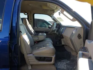 2008 Ford Super Duty F-250 SRW XL with VIN 1FTSW21588EC18361, listed as a IAAI auction lot 41330900 with 161,050 mi miles. Bid and sale history available at carsss.com. Image 5.