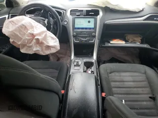 2020 Ford Fusion SE with VIN 3FA6P0T94LR190475, listed as a Copart auction lot 49952925 with 98,688 mi miles and Salvage title. Bid and sale history available at DreamBid. Image 8.