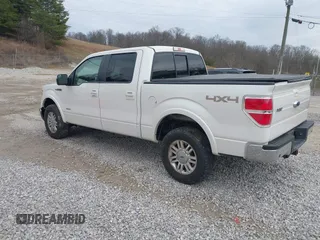 2011 Ford F-150 XLT with VIN 1FTFW1ETXBFD37812, listed as a IAAI auction lot 41748570 with 231,533 mi miles. Bid and sale history available at carsss.com. Image 3.