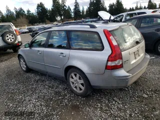 2007 Volvo V50 2.4L with VIN YV1MW382072284214, listed as a Copart auction lot 40821234 with 134,054 mi miles and Salvage Title. Bid and sale history available at carsss.com. Image 2.