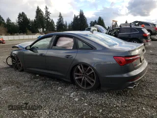 2021 Audi S6 Prestige z VIN WAUFFAF29MN065572, wystawiony jako Copart lot #79905403 z przebiegiem 39 627 mil mil oraz . Historia ofert i sprzedaży dostępna na DreamBid. Obrazek 2.