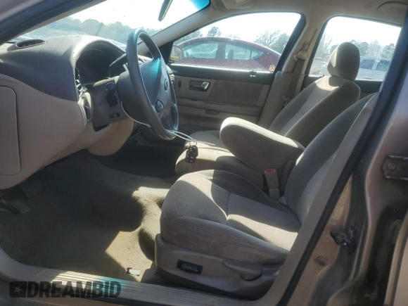2002 Ford Taurus SE Standard with VIN 1FAFP53U02A191164, listed as a Copart auction lot 50300425 with 175,964 mi miles and Salvage Title. Bid and sale history available at DreamBid. Image 7.