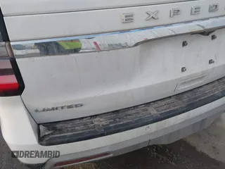 2023 Ford Expedition Max Limited с VIN 1FMJK1K83PEA50648, выставлен на аукционе IAAI как лот 41396774 с пробегом 50 737 миль миль и . История ставок и продаж доступна на DreamBid. Изображение 19.