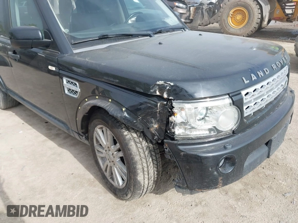2012 Land Rover LR4 HSE z VIN SALAG2D43CA597757, wystawiony jako IAAI lot #42265010 z przebiegiem 116 140 mil mil oraz . Historia ofert i sprzedaży dostępna na DreamBid. Obrazek 6.