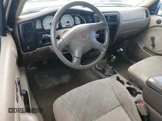 2002 Toyota Tacoma with VIN 5TEWM72NX2Z087098, listed as a Copart auction lot 63470295 with 193,784 mi miles and Salvage title. Bid and sale history available at DreamBid. Image 8.