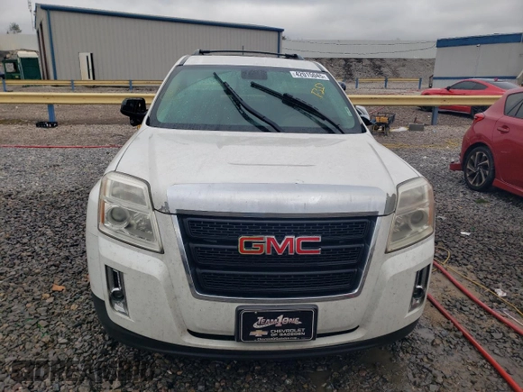 2013 GMC Terrain SLT with VIN 2GKFLUE36D6407026, listed as a Copart auction lot 42015045 with 170,042 mi miles and Salvage Title. Bid and sale history available at carsss.com. Image 5.