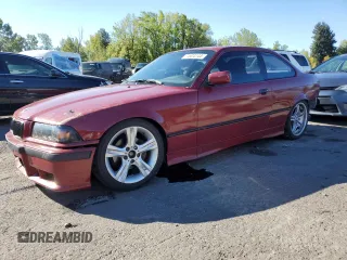 1993 BMW 3 Series z VIN WBABF3319PEF40084, wystawiony jako Copart lot #74504144 z przebiegiem 146 650 mil mil oraz Szkoda całkowita • Salvage title. Historia ofert i sprzedaży dostępna na DreamBid. Obrazek 1.