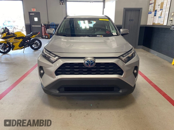 2022 Toyota RAV4 Hybrid XLE Premium with VIN 4T3B6RFV5NU085564, listed as a IAAI auction lot 42854215 with 49,616 mi miles and . Bid and sale history available at DreamBid. Image 30.