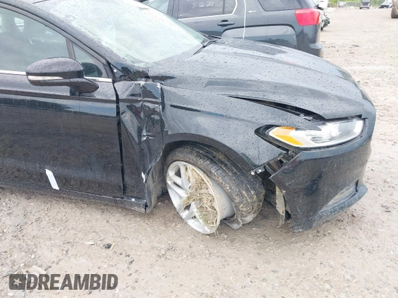 2016 Ford Fusion SE with VIN 3FA6P0H77GR277722, listed as a IAAI auction lot 39476561 with 141,526 mi miles. Bid and sale history available at carsss.com. Image 6.