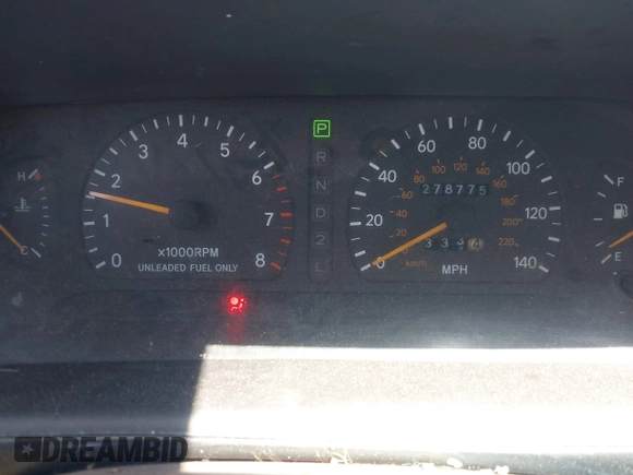 1997 Toyota Avalon XL with VIN 4T1BF12B0VU173301, listed as a IAAI auction lot 42182842 with 278,775 mi miles and . Bid and sale history available at DreamBid. Image 7.