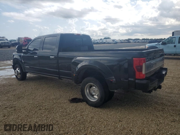 2018 Ford F-350 XL with VIN 1FT8W3CT7JEB47560, listed as a Copart auction lot 58320115 with 97,418 mi miles and Clean title. Bid and sale history available at DreamBid. Image 2.