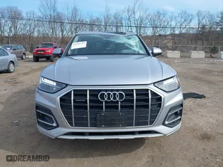 2023 Audi Q5 Premium with VIN WA1ABAFY0P2160860, listed as a IAAI auction lot 41621227 with 19,134 mi miles. Bid and sale history available at carsss.com. Image 12.