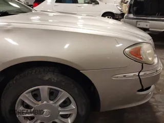 2008 Buick LaCrosse CX with VIN 2G4WC582781192212, listed as a IAAI auction lot 42518086 with 148,098 mi miles and . Bid and sale history available at DreamBid. Image 19.