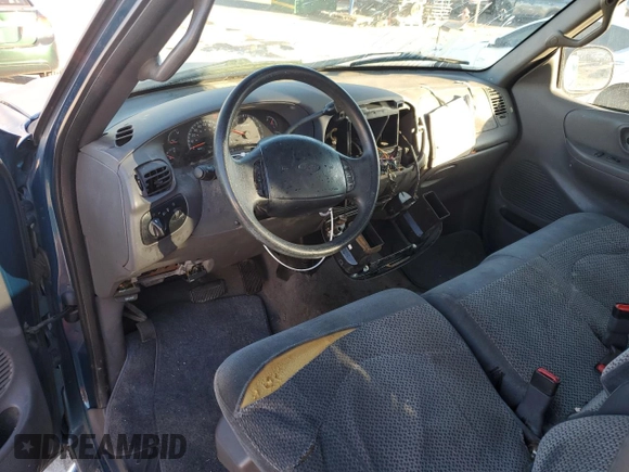 2000 Ford F-150 XL with VIN 1FTRX18W5YNB91950, listed as a Copart auction lot 84654584 with 0 mi miles and Salvage Title. Bid and sale history available at carsss.com. Image 8.