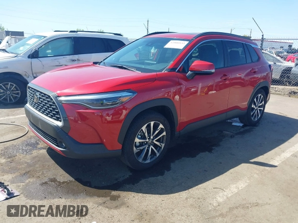 2022 Toyota Corolla Cross XLE с VIN 7MUDAAAG9NV019320, выставлен на аукционе IAAI как лот 42000933 с пробегом 13 021 миль миль и . История ставок и продаж доступна на DreamBid. Изображение 17.