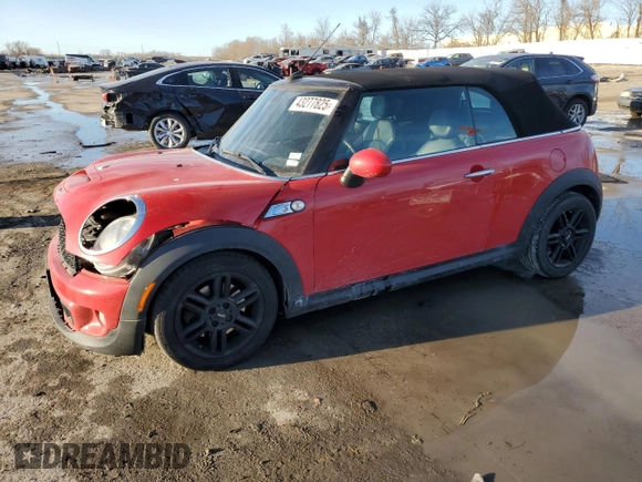 2015 MINI Convertible S с VIN WMWZP3C57FT299177, выставлен на аукционе Copart как лот 43277825 с пробегом 79 454 миль миль и Списание • Salvage title. История ставок и продаж доступна на DreamBid. Изображение 1.