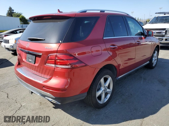 2018 Mercedes-Benz GLE 350 z VIN 4JGDA5HB7JB156619, wystawiony jako Copart lot #57662825 z przebiegiem 50 394 mil mil oraz Szkoda całkowita • Salvage title. Historia ofert i sprzedaży dostępna na DreamBid. Obrazek 3.