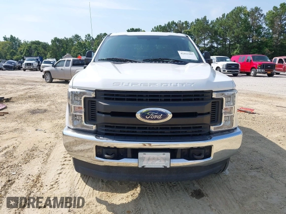 2019 Ford F-250 XL с VIN 1FT7W2BT7KEC91943, выставлен на аукционе IAAI как лот 42412103 с пробегом Не указан миль и . История ставок и продаж доступна на DreamBid. Изображение 22.