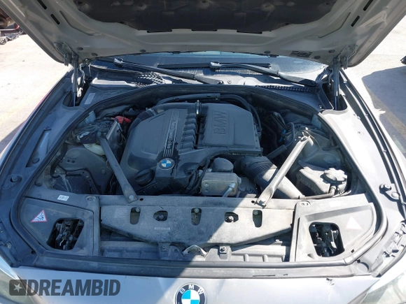2015 BMW 5 Series 535i with VIN WBA5B1C56FG125286, listed as a IAAI auction lot 41747088 with 136,970 mi miles and . Bid and sale history available at carsss.com. Image 10.