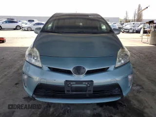 2012 Toyota Prius One with VIN JTDKN3DUXC1595723, listed as a Copart auction lot 51995805 with 230,361 mi miles and Clean Title. Bid and sale history available at DreamBid. Image 5.