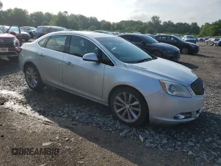2012 Buick Verano z VIN 1G4PP5SK4C4174927, wystawiony jako Copart lot #63293075 z przebiegiem 221 985 mil mil oraz Szkoda całkowita • Salvage title. Historia ofert i sprzedaży dostępna na DreamBid. Obrazek 4.