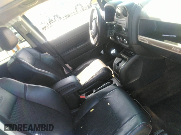 2017 Jeep Compass Sport with VIN 1C4NJCBB6HD187039, listed as a IAAI auction lot 41922499 with 127,086 mi miles and . Bid and sale history available at carsss.com. Image 5.