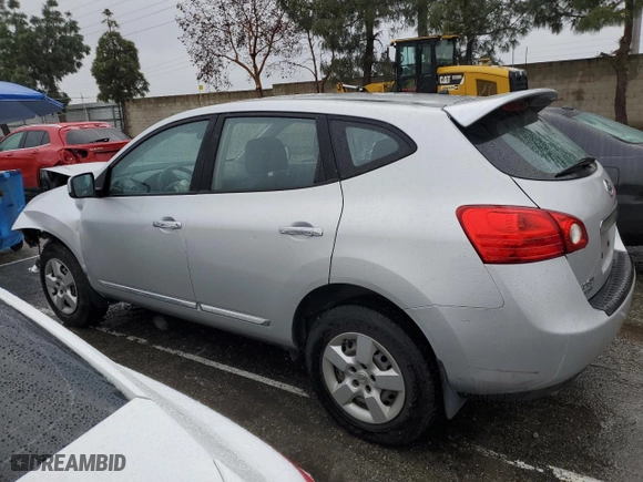 2014 Nissan Rogue Select S with VIN JN8AS5MT8EW618935, listed as a Copart auction lot 48997485 with 137,314 mi miles and Salvage Title. Bid and sale history available at carsss.com. Image 2.