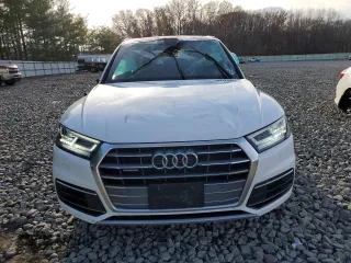 2019 Audi Q5 Premium Plus with VIN WA1BNAFY8K2080646, listed as a Copart auction lot 69328402 with 44,911 mi miles. Bid and sale history available at carsss.com. Image 5.