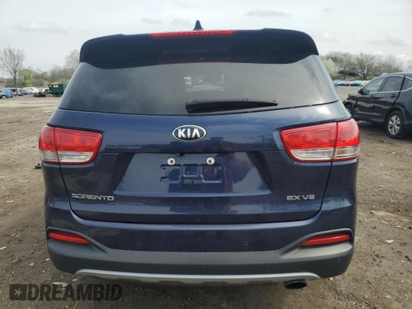 2017 Kia Sorento EX with VIN 5XYPHDA58HG205029, listed as a Copart auction lot 51811395 with 121,705 mi miles and Clean Title. Bid and sale history available at DreamBid. Image 6.