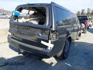 2015 Lincoln Navigator z VIN 5LMJJ3JT3FEJ09214, wystawiony jako IAAI lot #41682213 z przebiegiem 133 997 mil mil oraz . Historia ofert i sprzedaży dostępna na DreamBid. Obrazek 4.