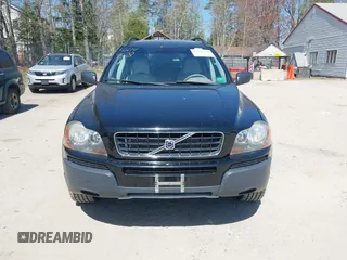 2006 Volvo XC90 2.5L Turbo with VIN YV4CY592361303569, listed as a IAAI auction lot 42149578 with 107,911 mi miles. Bid and sale history available at carsss.com. Image 13.