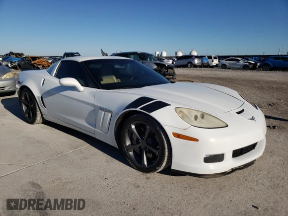 2010 Chevrolet Corvette Z16 Grand Sport 3LT z VIN 1G1YW2DW9A5103748, wystawiony jako Copart lot #80986774 z przebiegiem 134 004 mil mil oraz Szkoda całkowita • Salvage title. Historia ofert i sprzedaży dostępna na DreamBid. Obrazek 4.