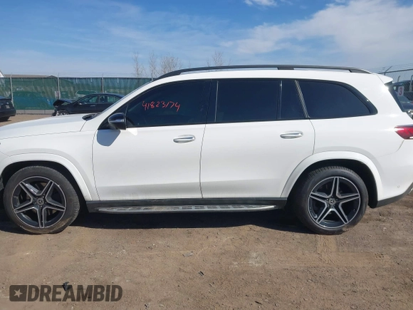 2021 Mercedes-Benz GLS 580 with VIN 4JGFF8GE9MA566937, listed as a IAAI auction lot 41823174 with 61,404 mi miles and . Bid and sale history available at DreamBid. Image 14.