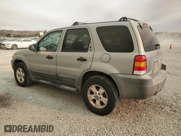2005 Ford Escape XLT with VIN 1FMYU93Z35KC52175, listed as a Copart auction lot 71214694 with 125,278 mi miles and Salvage Title. Bid and sale history available at carsss.com. Image 2.