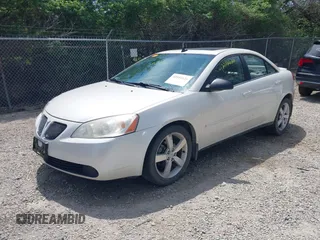 2008 Pontiac G6 GT with VIN 1G2ZH57N184175266, listed as a IAAI auction lot 42102626 with 175,685 mi miles. Bid and sale history available at carsss.com. Image 18.