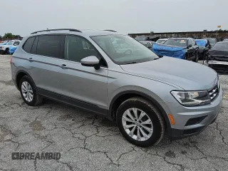 2020 Volkswagen Tiguan S with VIN 3VV1B7AXXLM038227, listed as a Copart auction lot 59495955 with 113,098 mi miles and Clean title. Bid and sale history available at DreamBid. Image 4.