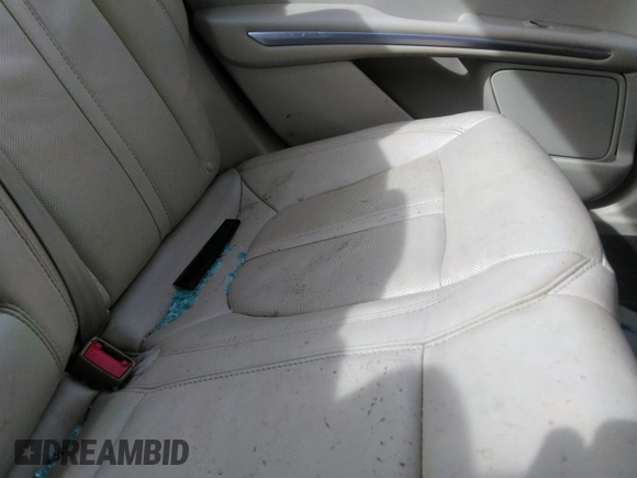 2014 Lincoln MKZ Hybrid with VIN 3LN6L2LU2ER805061, listed as a IAAI auction lot 42022156 with Not provided miles and . Bid and sale history available at DreamBid. Image 8.