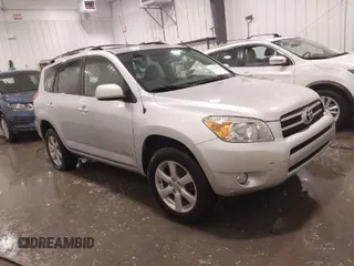 2008 Toyota RAV4 Ltd with VIN JTMZD31V286059955, listed as a IAAI auction lot 41757715 with 217,396 mi miles. Bid and sale history available at carsss.com. Image 1.