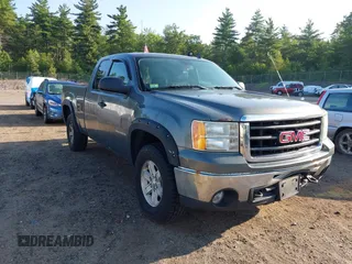 2011 GMC Sierra 1500 SLE with VIN 1GTR2VE35BZ188076, listed as a IAAI auction lot 42806727 with 196,920 mi miles and . Bid and sale history available at DreamBid. Image 1.
