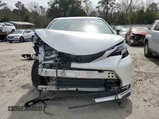 2021 Toyota Sienna XLE with VIN 5TDYRKEC9MS055993, listed as a Copart auction lot 49035865 with 52,257 mi miles and Salvage Title. Bid and sale history available at carsss.com. Image 5.