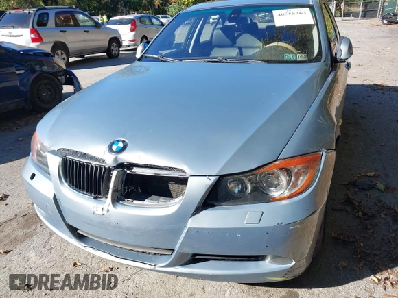 2006 BMW 3 Series 325xi with VIN WBAVD13576KV09164, listed as a IAAI auction lot 40558363 with 148,819 mi miles. Bid and sale history available at carsss.com. Image 17.