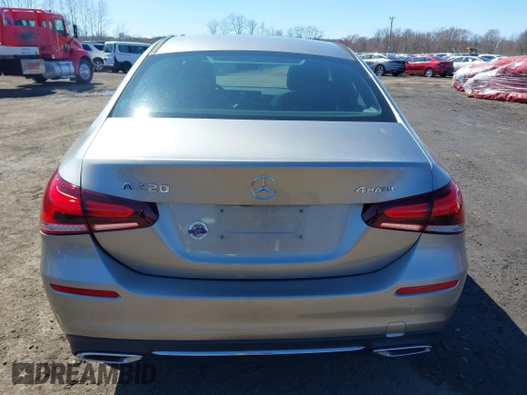 2019 Mercedes-Benz A 220 with VIN WDD3G4FB7KW022334, listed as a IAAI auction lot 41902489 with 80,637 mi miles and . Bid and sale history available at DreamBid. Image 16.