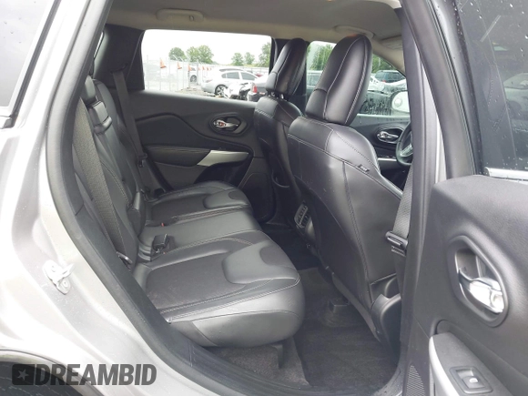 2018 Jeep Cherokee Latitude Plus with VIN 1C4PJLLB9JD590607, listed as a IAAI auction lot 42489554 with 168,116 mi miles and . Bid and sale history available at DreamBid. Image 8.