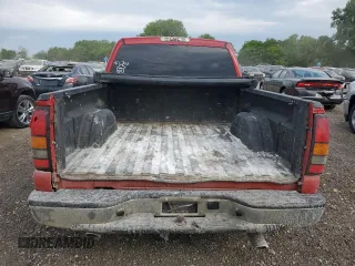 2006 GMC Sierra 1500 SL z VIN 2GTEC13V661342401, wystawiony jako Copart lot #53716275 z przebiegiem 318 308 mil mil oraz Nie do naprawy • Non repairable. Historia ofert i sprzedaży dostępna na DreamBid. Obrazek 6.