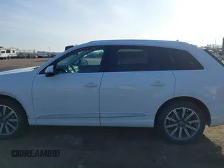 2017 Audi Q7 Premium Plus z VIN WA1LAAF75HD016214, wystawiony jako IAAI lot #41775329 z przebiegiem 87 049 mil mil oraz . Historia ofert i sprzedaży dostępna na DreamBid. Obrazek 14.