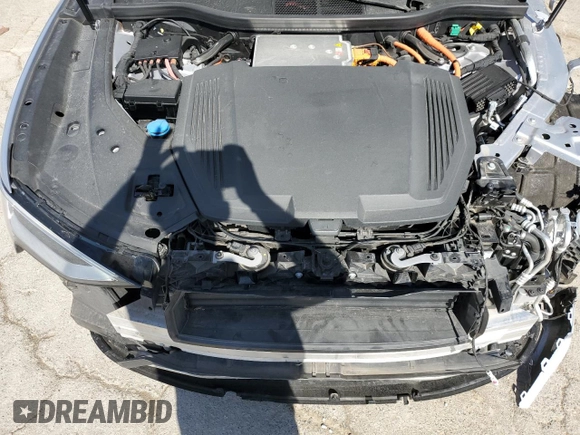 2022 Audi e-tron Premium Plus with VIN WA1LAAGE3NB033307, listed as a Copart auction lot 45680685 with 36,127 mi miles and Salvage Title. Bid and sale history available at DreamBid. Image 12.
