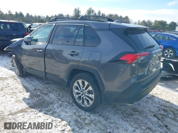 2023 Toyota RAV4 XLE Premium with VIN 2T3A1RFV9PC374171, listed as a IAAI auction lot 41261537 with 32,820 mi miles. Bid and sale history available at carsss.com. Image 3.