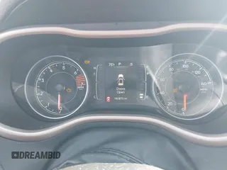 2017 Jeep Cherokee Altitude с VIN 1C4PJLAB5HW559579, выставлен на аукционе IAAI как лот 41767837 с пробегом 182 873 миль миль и . История ставок и продаж доступна на DreamBid. Изображение 7.