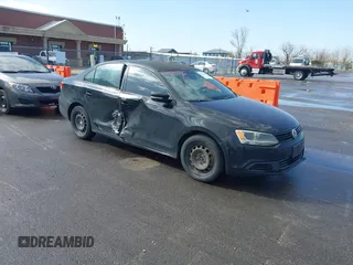 2012 Volkswagen Jetta SE z VIN 3VWDP7AJ7CM370356, wystawiony jako IAAI lot #41715320 z przebiegiem 158 462 mil mil oraz . Historia ofert i sprzedaży dostępna na DreamBid. Obrazek 1.